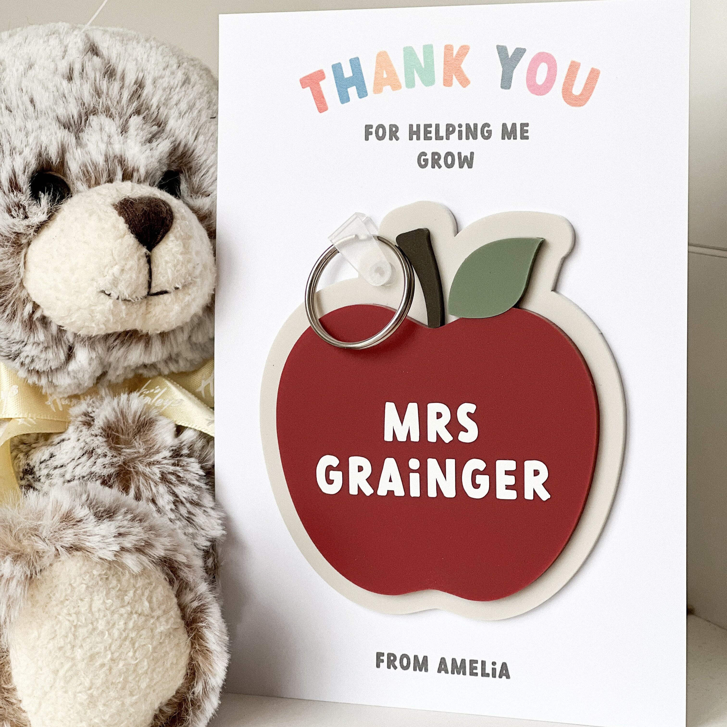 Personalised acrylic apple keyring gift for teachers with custom name – perfect thank you teacher gift idea