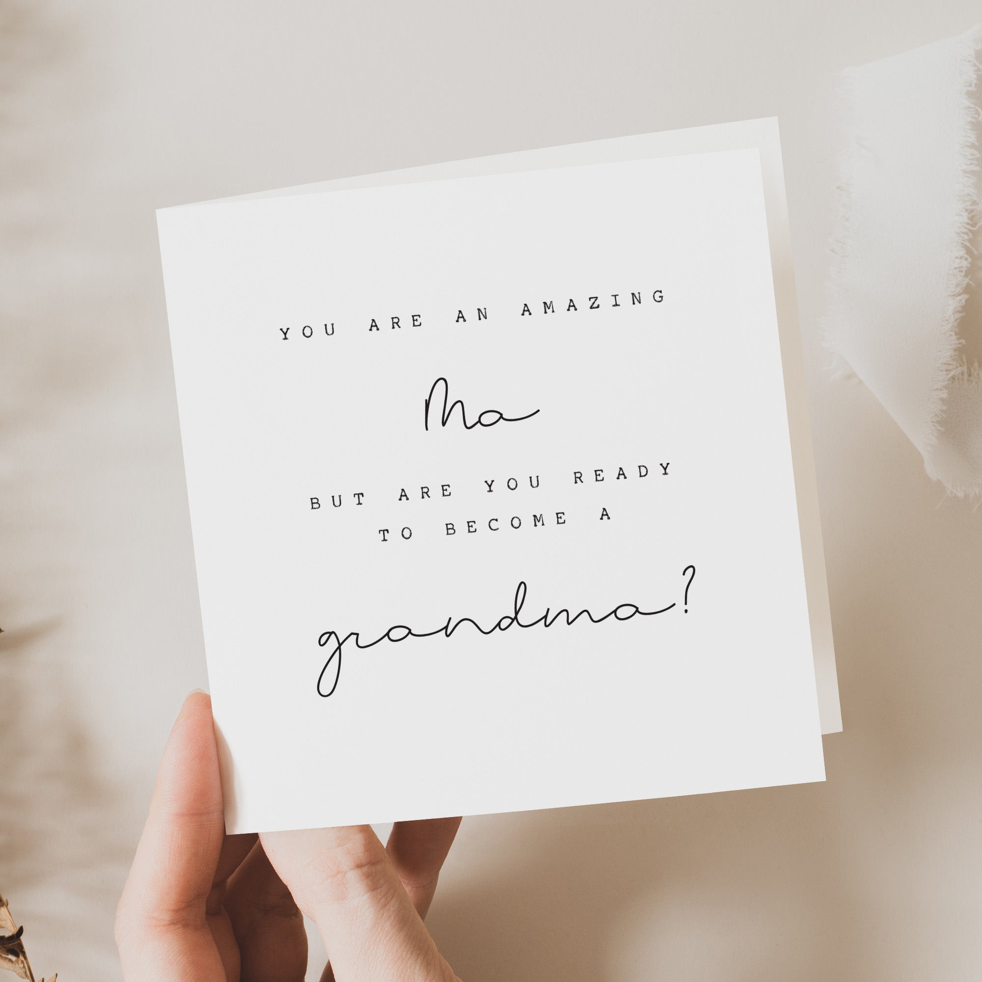Pregnancy Announcement Card for Mum - Beth and Bee UK